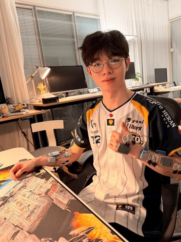 CFO分享Doggo与ShowMaker活动合照