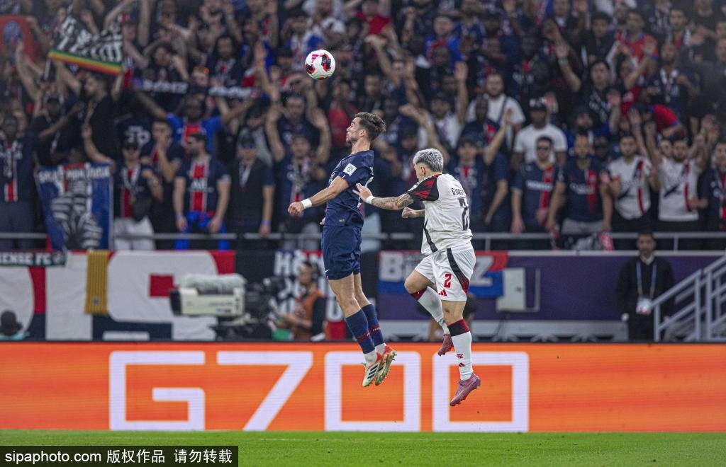 巴黎圣日耳曼六冠荣耀：从法甲到洲际杯的辉煌征程